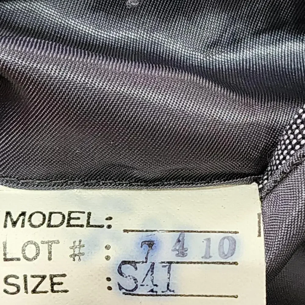 The Man's Shop Suit Mens 46 36x28 Gray Tweed Plaid 2 Piece Short Classic Fit